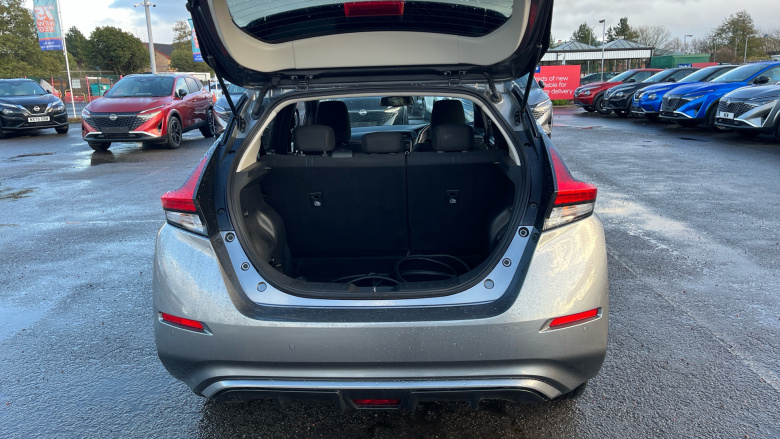 Nissan LEAF 110kW N-Connecta 39kWh 5dr Auto Electric Hatchback